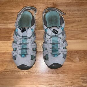 Eddie Bauer Blue and Grey Sandals Size 2